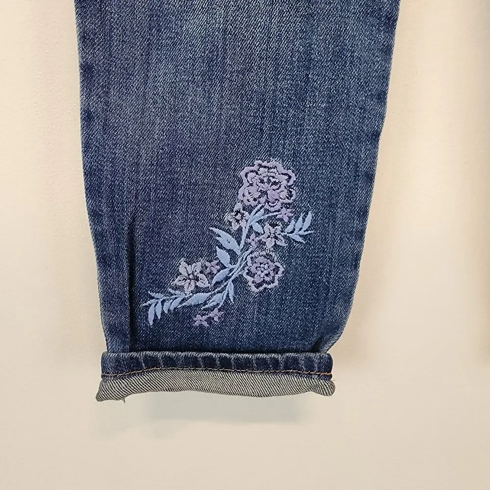 OshKosh Girls Jeans Size 7 Blue Medium Wash Floral Embroidered Distressed Casual